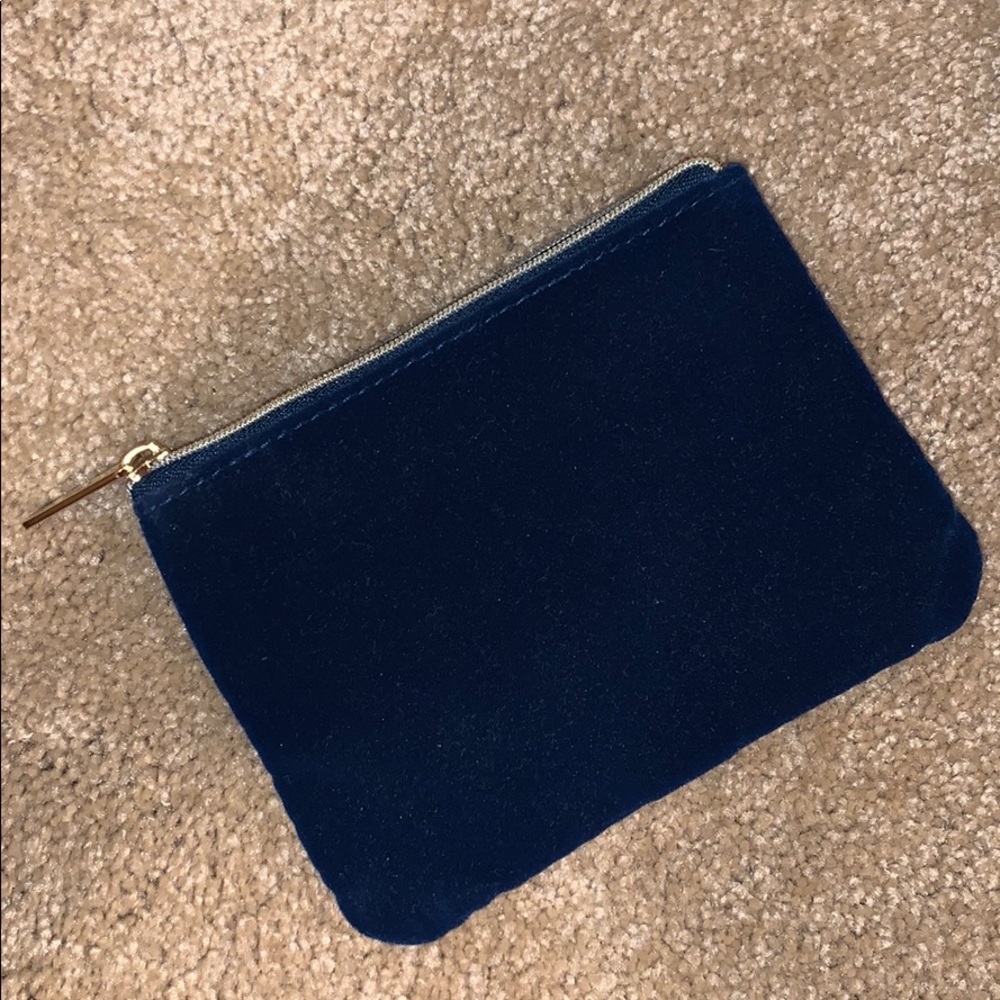 No.7 make up bag